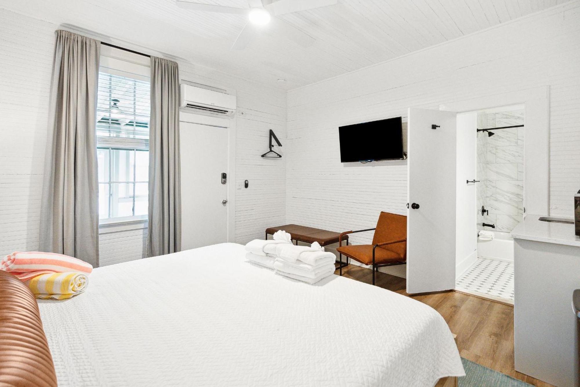 Folliday Inn - The Ariston - Room 34 폴리 비치 외부 사진